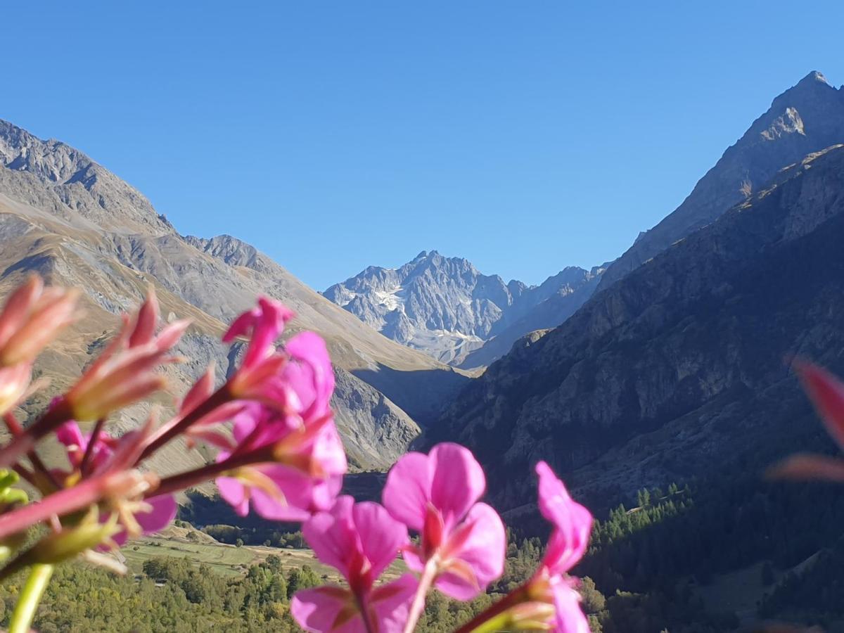 Appartement A La Montagne Villar-dʼArène Kültér fotó
